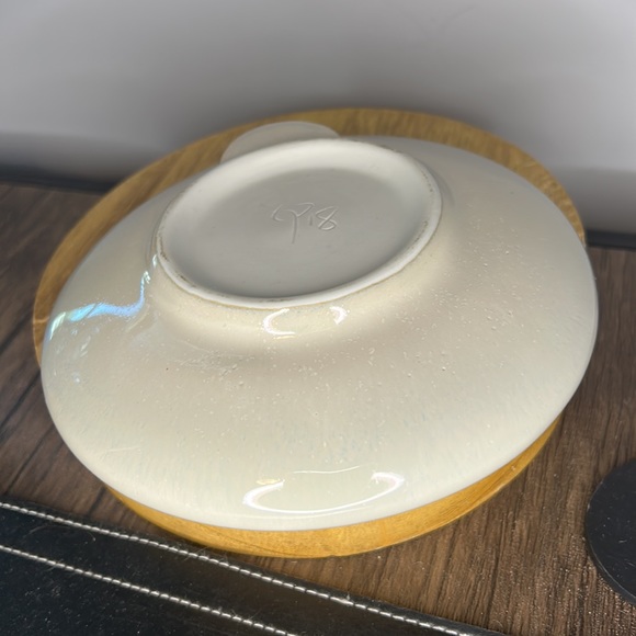 Fishy Round Ceramic Ikebana Pottery Vase - Picture 4 of 7